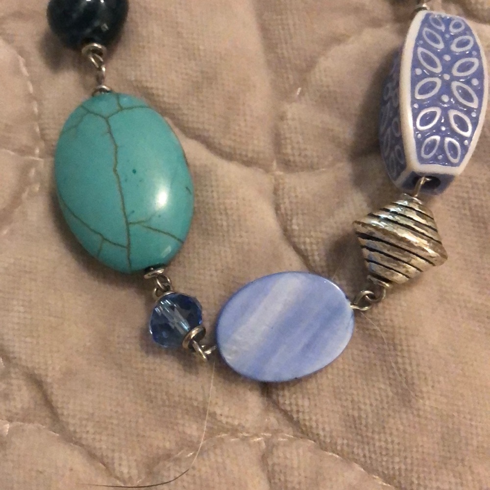 Necklace - Picture 3 of 4